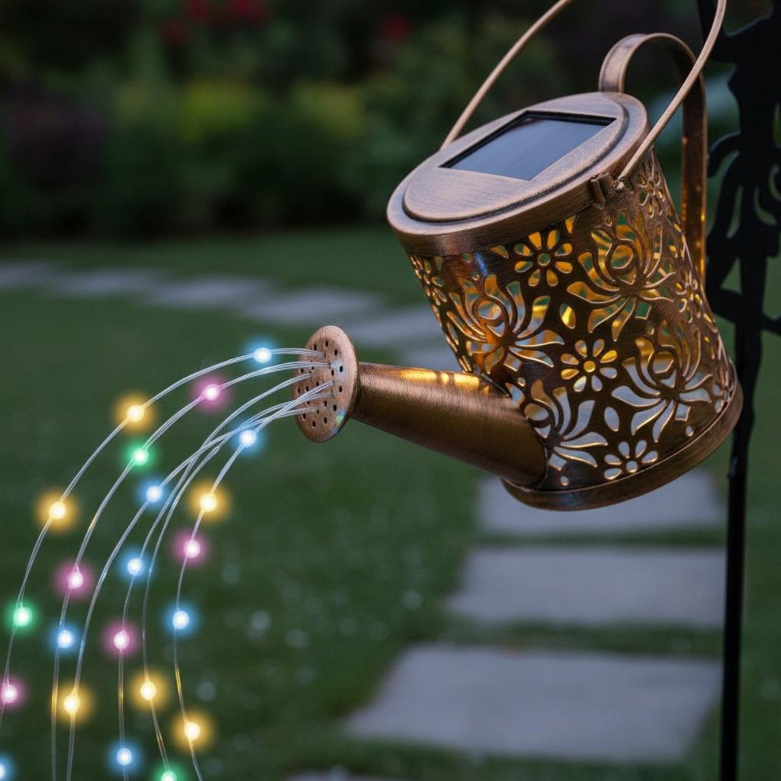 ضوء رشاش مياه يعمل بالطاقة الش - مراجعة Outdoor Lighting Patio وسعره